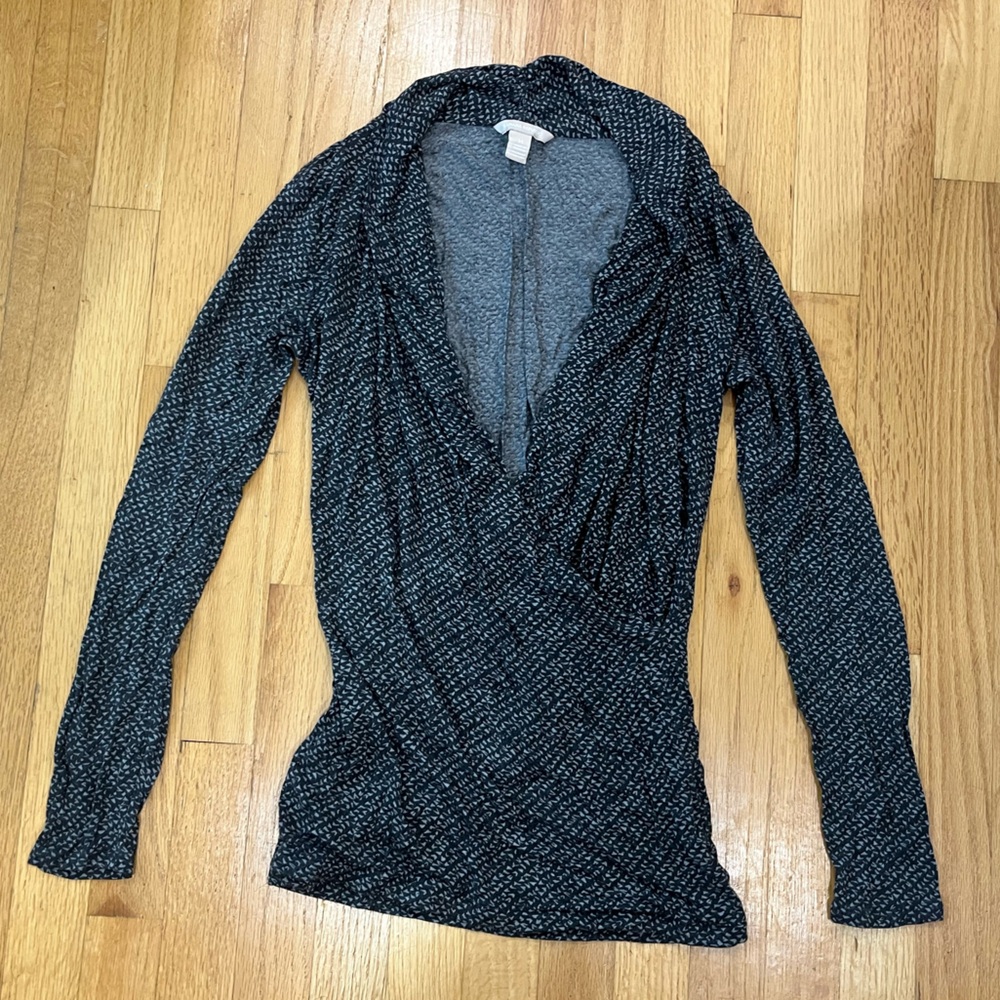 Banana Republic Gray Scoop Top